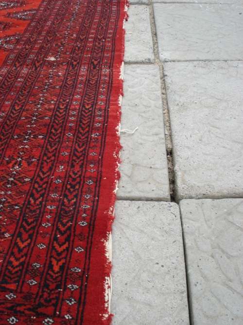 HAND WOVEN PERSIAN RUG