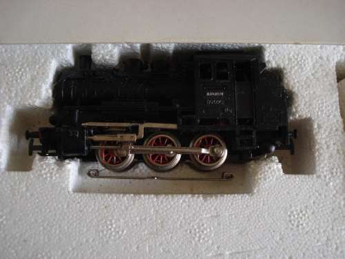 MARKLIN HO SCALE TRAIN SET IN BOX --- 2905