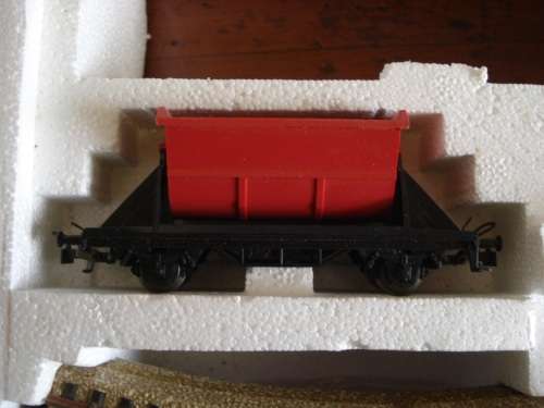 MARKLIN HO SCALE TRAIN SET IN BOX --- 2905