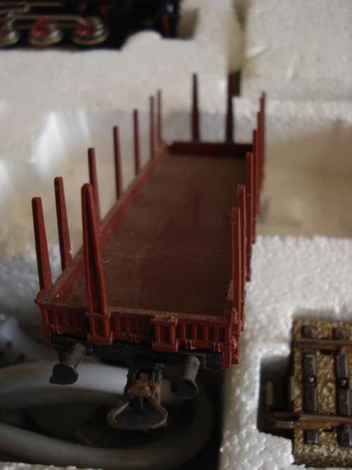 MARKLIN HO SCALE TRAIN SET IN BOX --- 2905