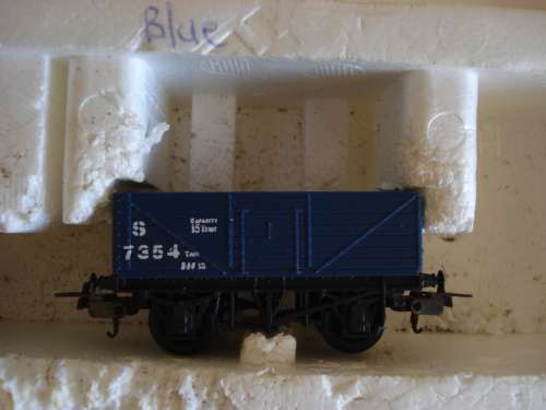 LIMA HO SAR FREIGHT TRAIN SET ( 10 6319 A )