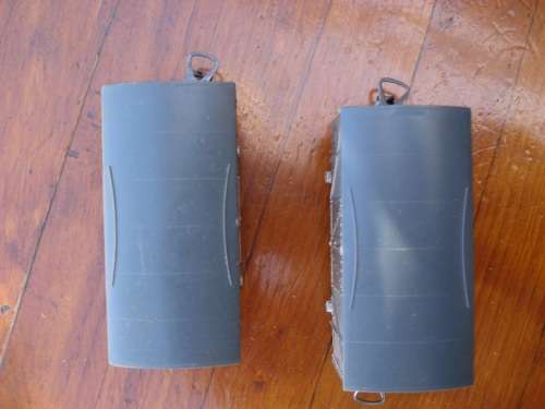 2 x LIMA  HO SCALE SAR WAGONS