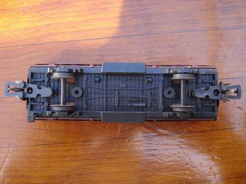 LIMA HO SCALE - SAR TARPAULIN GOODS WAGON