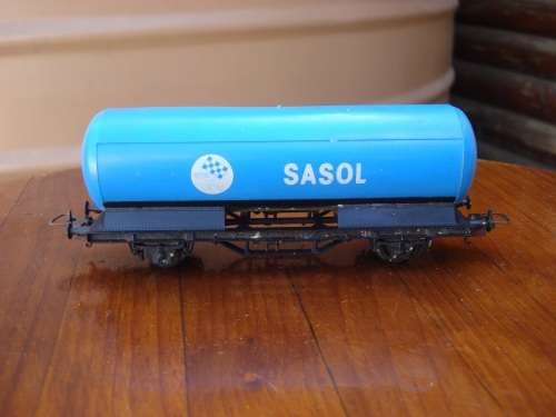 LIMA HO SCALE SASOL PETROL TANKER
