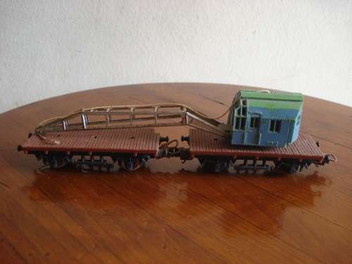 MARKLIN CRANE ON A LIMA WAGONS