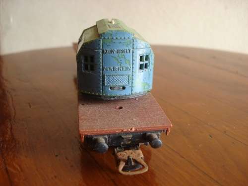 MARKLIN CRANE ON A LIMA WAGONS