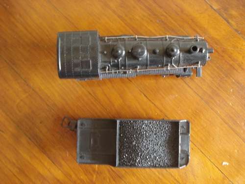 LIMA HO SCALE LOCOMOTIVE AND TENDER