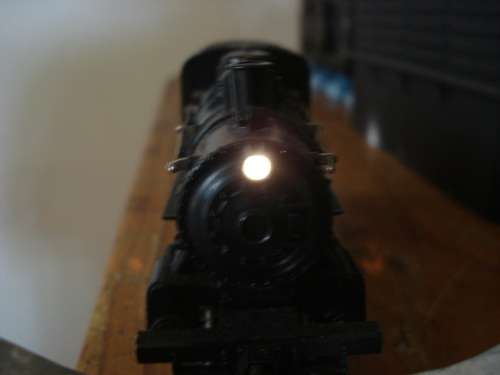 LIMA HO SCALE LOCOMOTIVE AND TENDER