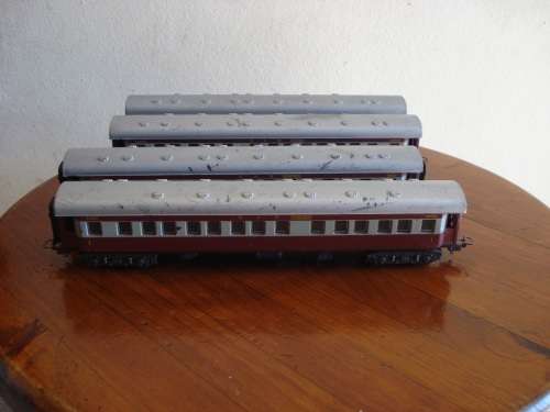 LIMA HO SCALE SAR TRANS KAROO COACHES X 4