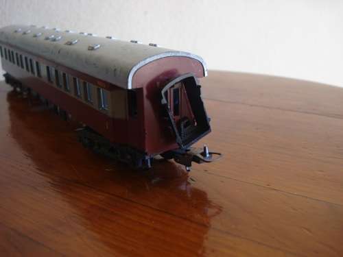 LIMA HO SCALE SAR TRANS KAROO COACHES X 4