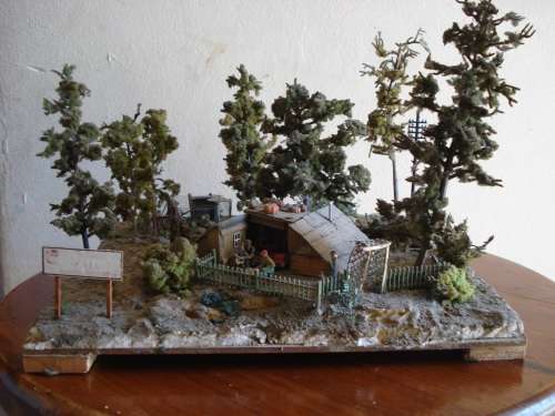 HO SCALE COUNTRY SCENE DIORAMA