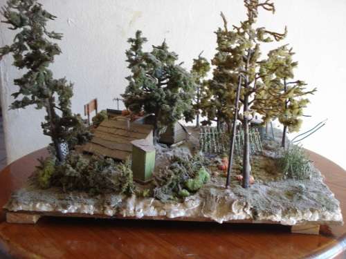 HO SCALE COUNTRY SCENE DIORAMA