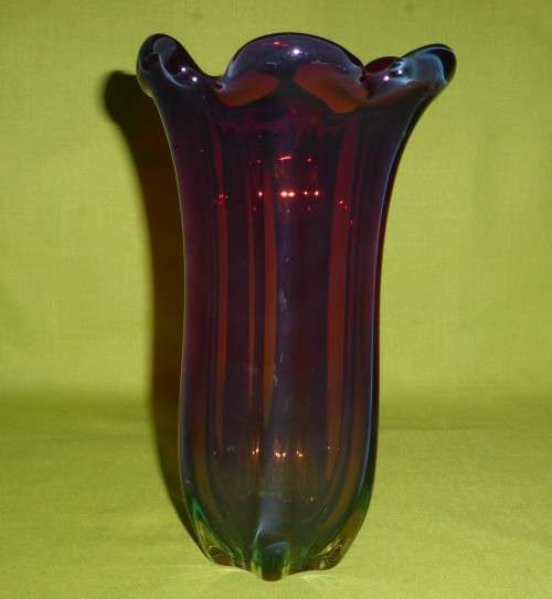 Make An Offer! BARGAIN!!! HUGE MURANO!!! 1,3kg's! Solid Murano Glass Vase with DEEP COLOURS