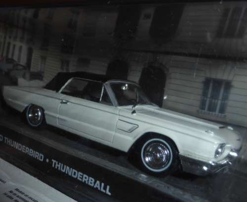 JAMES BOND 007!!! Ford Thunderbird (THUNDERBALL)