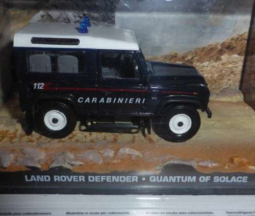 JAMES BOND 007!!! Land Rover Defender (QUANTUM OF SOLACE)