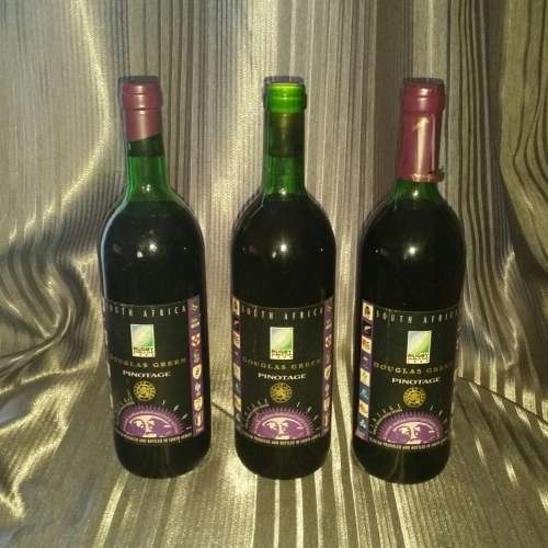 1995 RUGBY WORLD CUP!!! One Bid for 3x Bottles of Pinotage