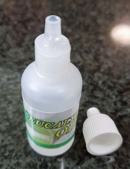 EUCALYPTUS OIL (20ml)