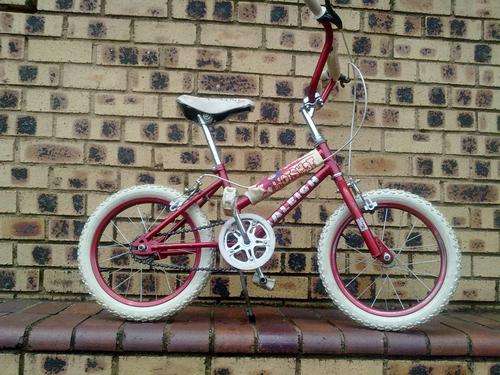 Raleigh Bicycles Hotshot Pink 16" Girl Bike