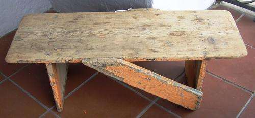 charming rustic Bench