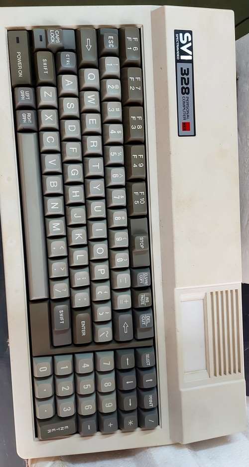 Spectravideo SV-328 Console