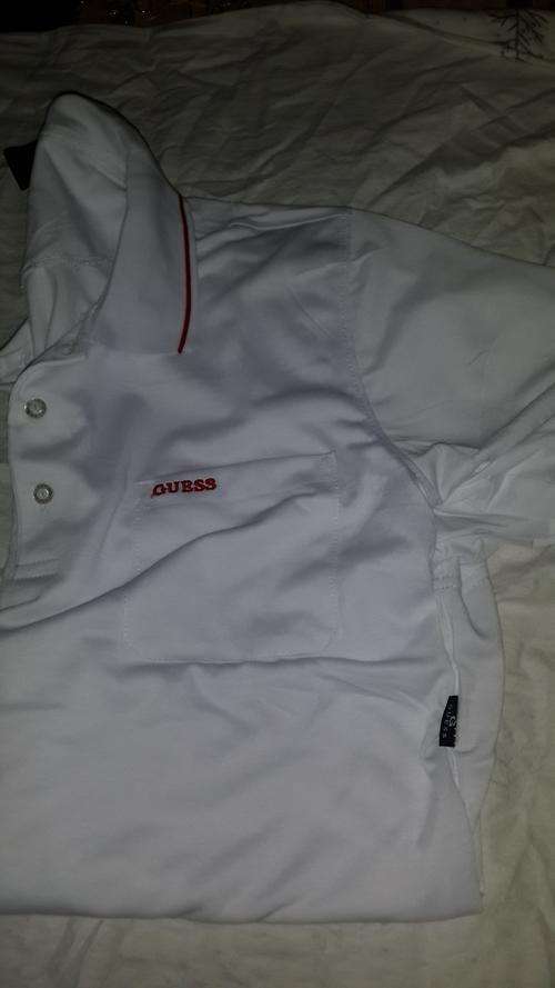 Stunning White Guess Golfer Extra Large