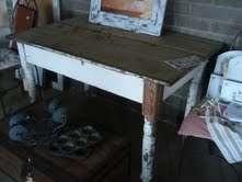 REDUCED!!! White distressed Oregon table