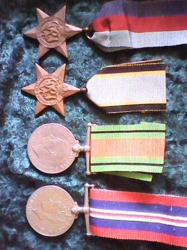 Unnamed Rhodesian WW2 Group - with documentation