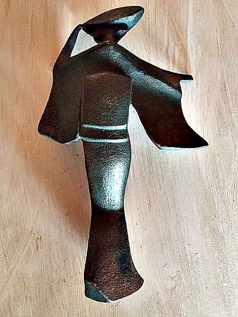 CAST IRON STATUE OF A JAPANESE GEISHA 24CM