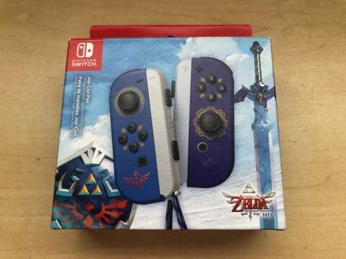 Nintendo Switch Joy-Con Pair The Legend of Zelda: Skyward Sword HD Limited Edition  Like New!
