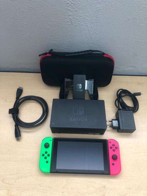 Nintendo Switch V1 Great Condition!