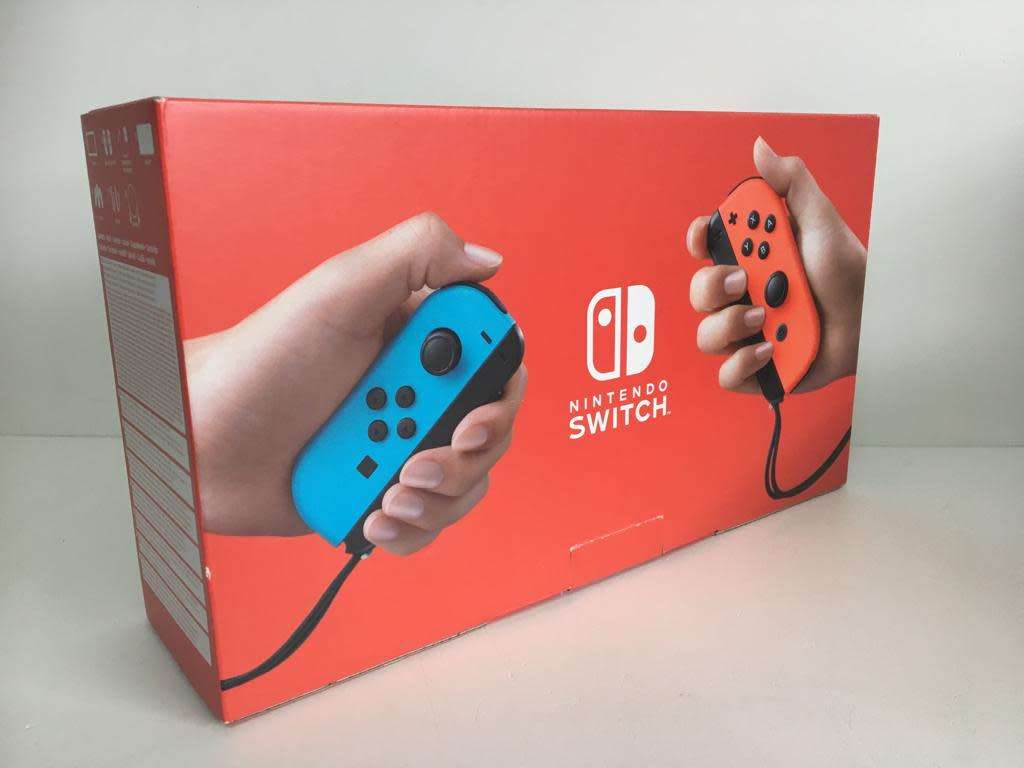 Nintendo Switch V2 Neon Blue/Neon Red Console Boxed Great Condition With Extras & Free Game!