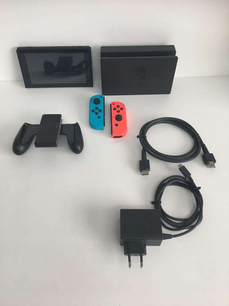 Nintendo Switch V2 Neon Blue/Neon Red Console Boxed Great Condition With Extras & Free Game!
