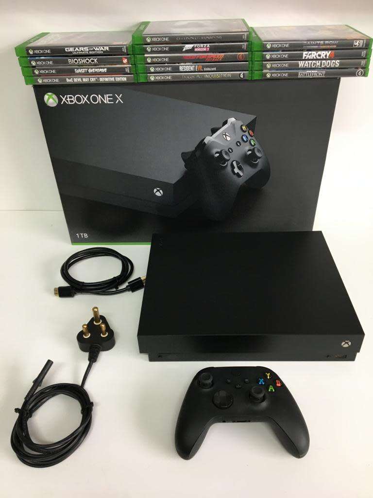 Xbox One X 1TB Console Boxed With 1 Official Microsoft Series Controller & Games Bundle!