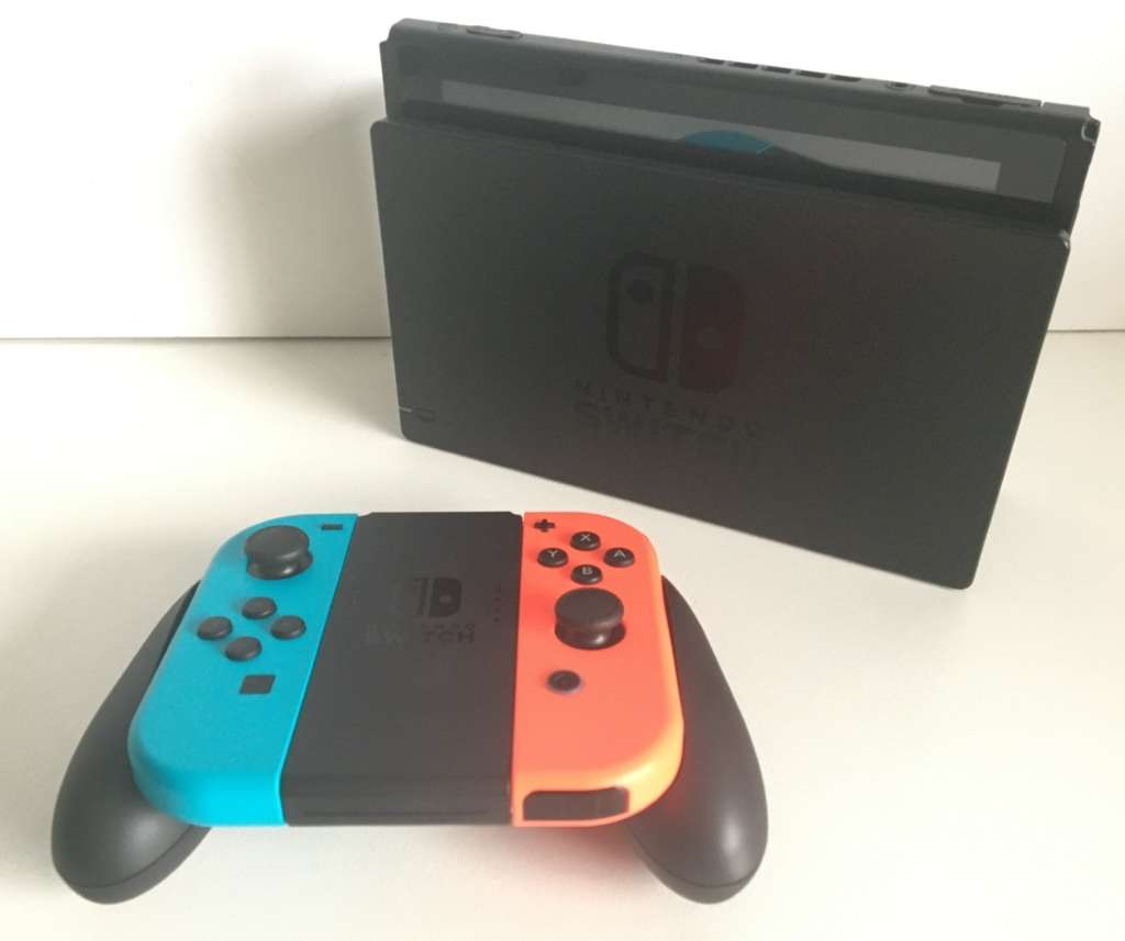Nintendo Switch V2 Console - Neon Red / Neon Blue + Generic Pro Controller Immaculate Condition!