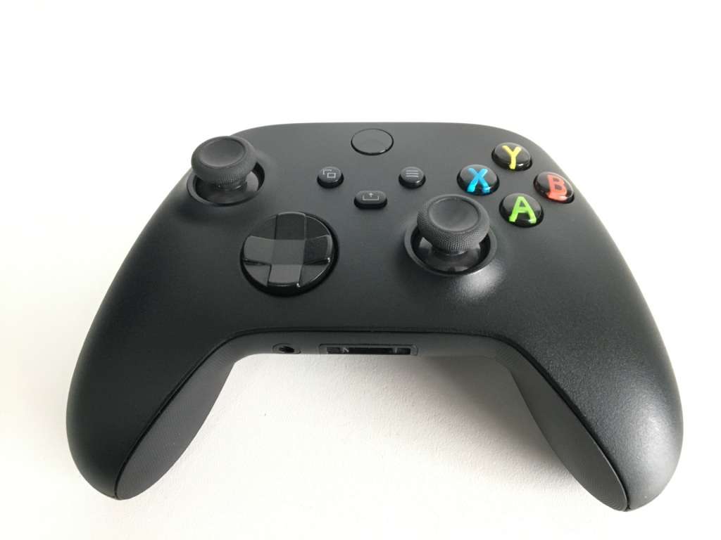 Xbox Series X 1TB SSD Console - Includes Xbox Series Wireless Controller Great Condition!