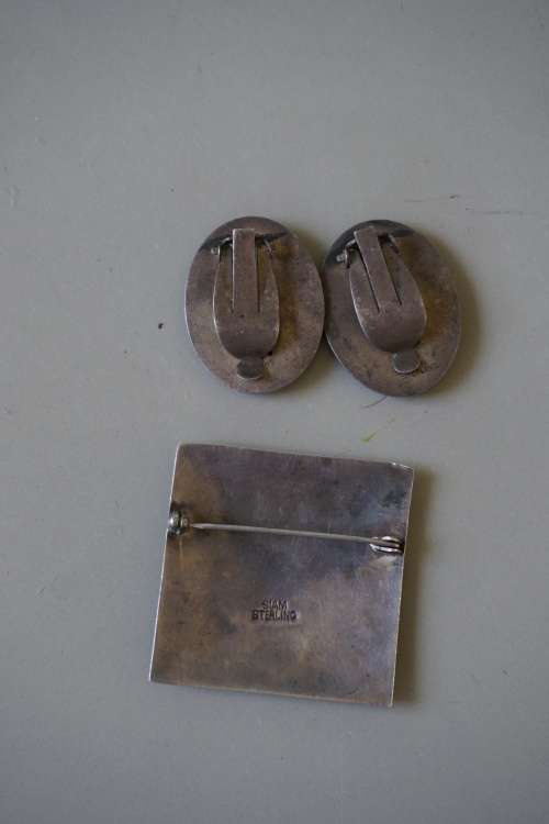 Vintage Siam Sterling Silver set of clip on earrings and brooch