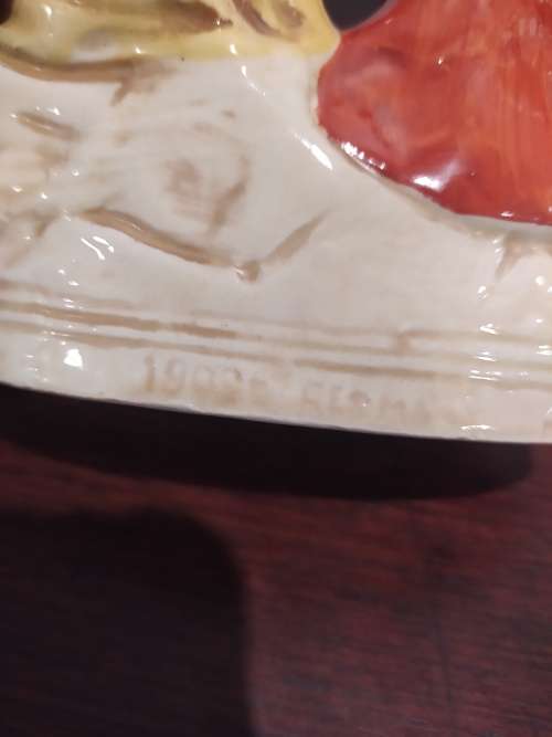 BEAUTIFUL! Vintage statues, porcelain and ceramic/chalk?