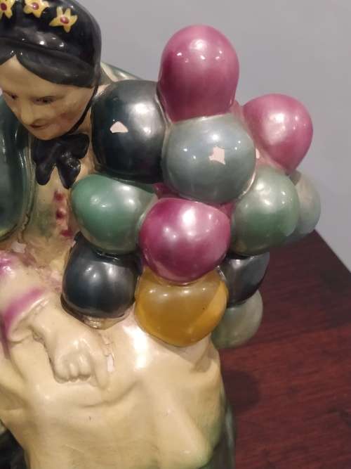 BEAUTIFUL! Vintage statues, porcelain and ceramic/chalk?