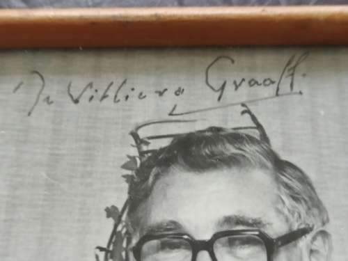 AFRIKANA! Autographed photo of De villiers Graaff and other statesmen