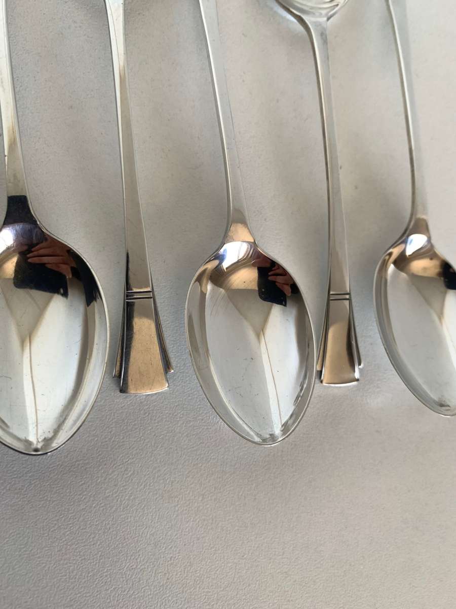 Hallmarked Sterling silver Art Deco tea/coffee spoons