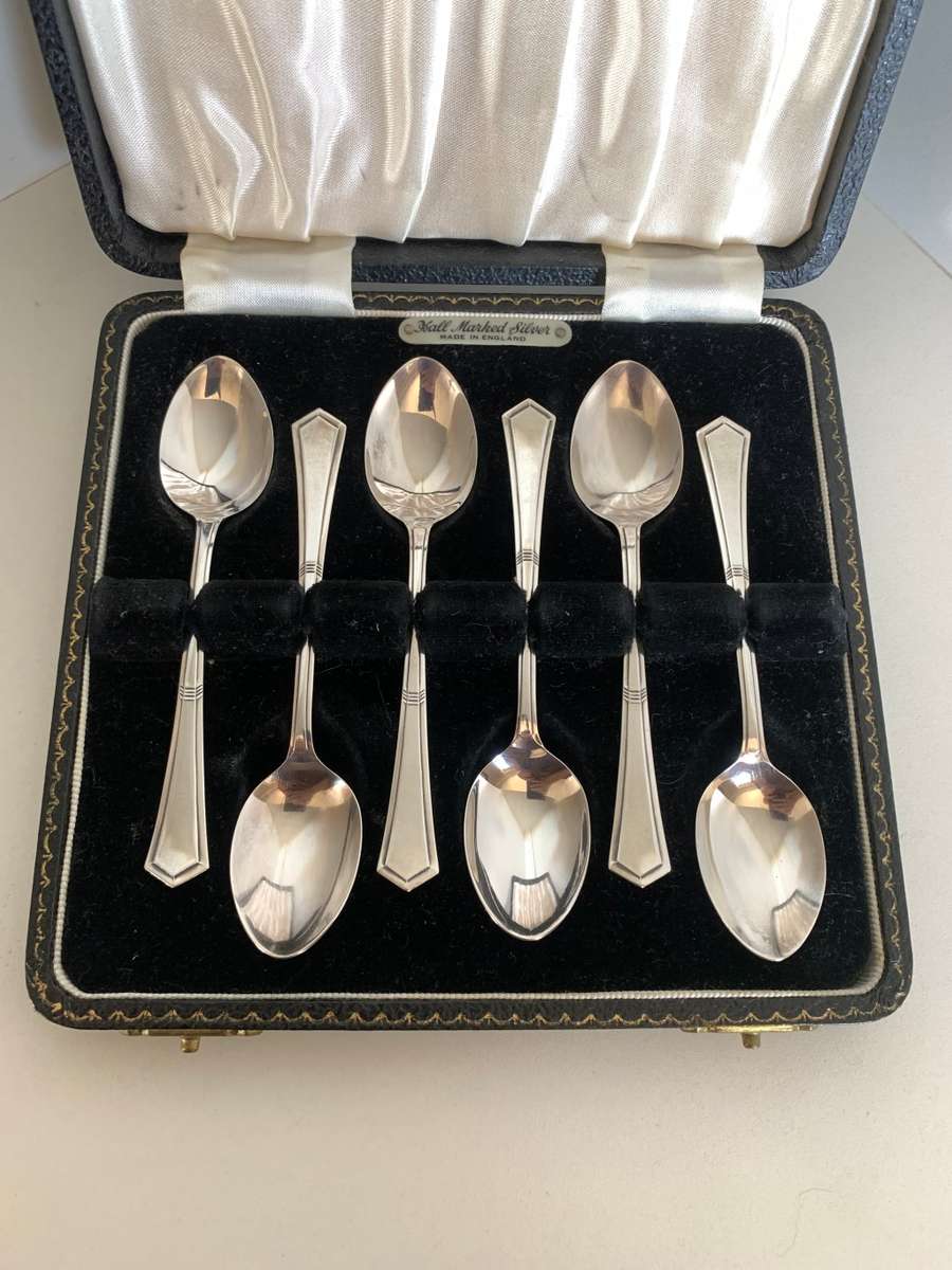Hallmarked Sterling Silver art deco Coffee/tea spoons (6)
