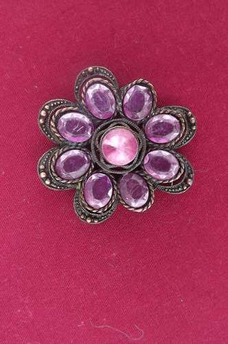 Brooch as per scan - pin broken