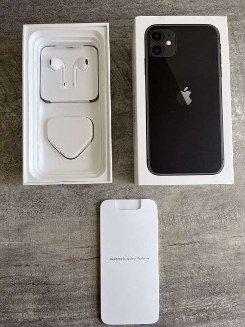 Apple iPhone 11 - 64GB Unlocked (CDMA + GSM) - Excellent Condition