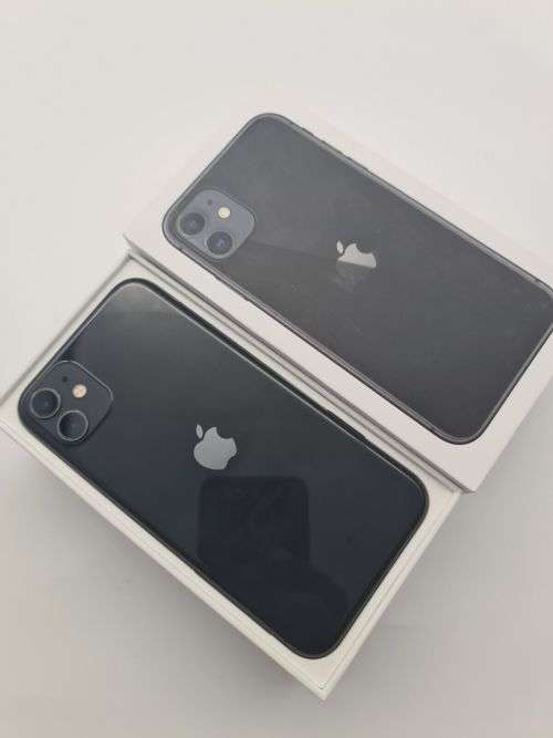 Apple iPhone 11 64GB Unlocked (Black) - Excellent Condition