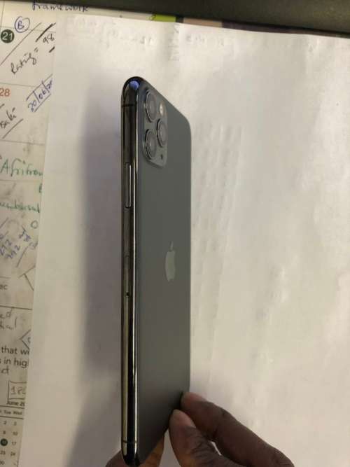 Apple iPhone 11 Pro Max 64GB Unlocked - Excellent Condition