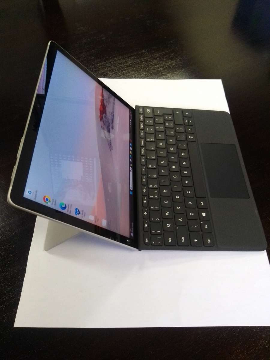 SILVER MICROSOFT SURFACE PRO 6 i5-8350U 128GB SSD, 8GB RAM ,KEYBOARD (Boxed-Ex Company)