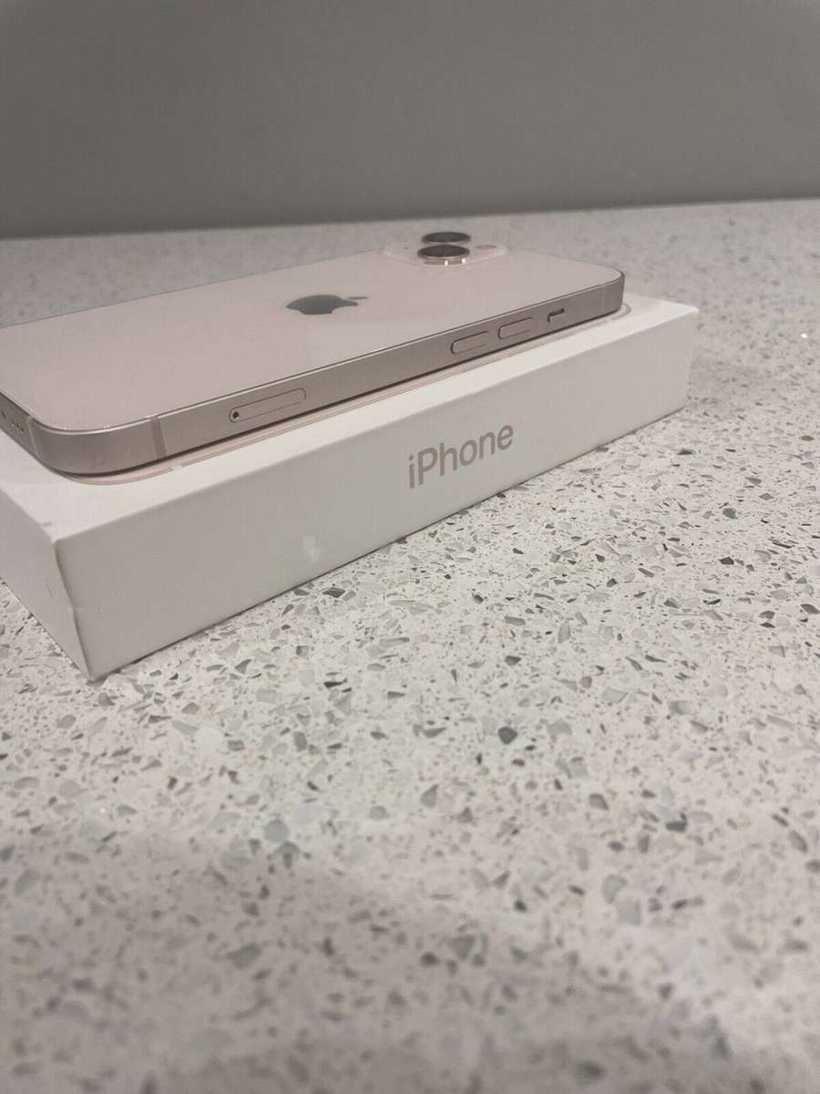 Apple iPhone 13 128GB -  Pink