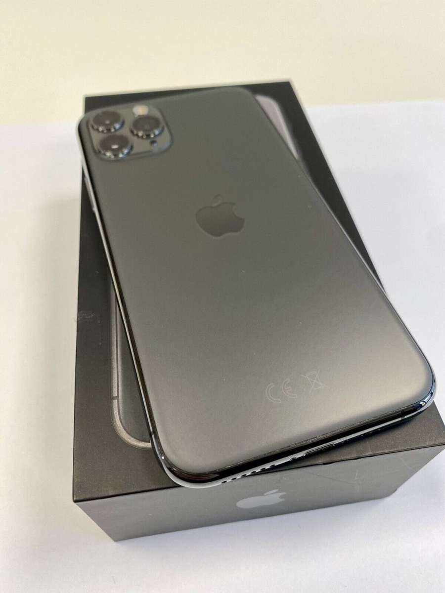 iPhone 11 Pro - 256GB - Space Grey (Unlocked) With Accessories
