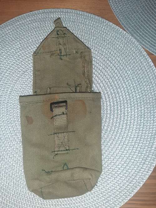 Rhodesian P69 Magazine Pouch