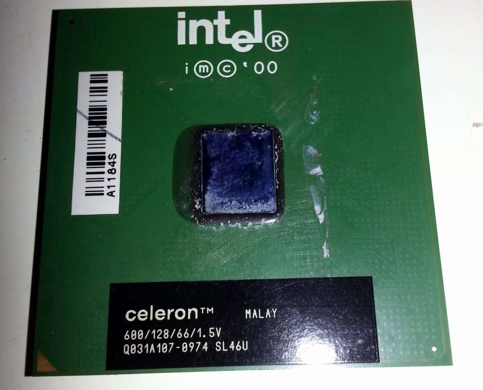 Intel Pentium III Celeron Coppermine 600Mhz 128K Cache Socket 370